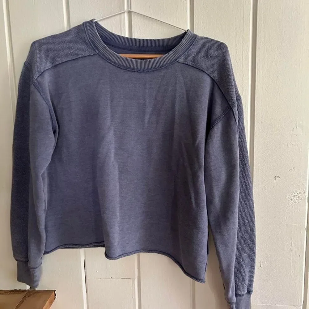 Aerie Surfer Core Cropped Long Sleeve Sweater